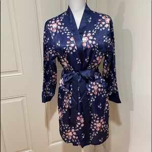 NWT Morgan Lane Satin Robe